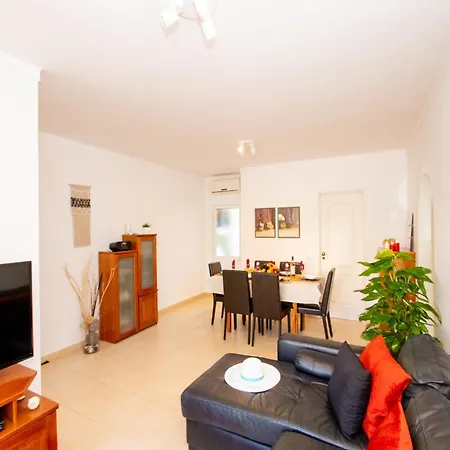 Apartment In Portimao Near Alvor Beach Apartment *